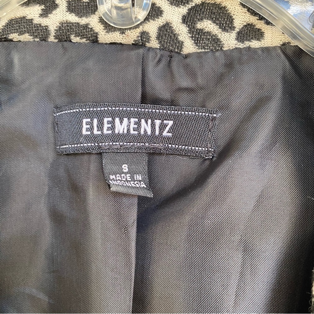 Elementz Leopard Print Open Front Blazer Size Sma… - image 4
